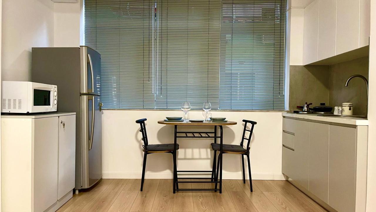 Johana Blloku Apartment In Amazing Location! Tiranë Ngoại thất bức ảnh